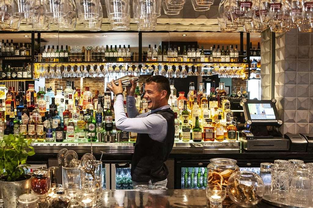 ホテル The Address Connolly ブレイ レストラン 写真
